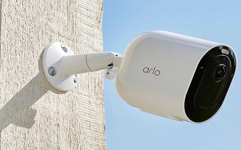 Рейтинг уличных видеокамер для видеонаблюдения с WiFi Видеокамера-Arlo-Pro-4